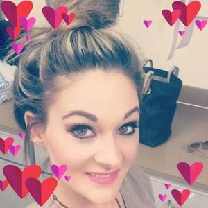 Meet your Posher, Tara